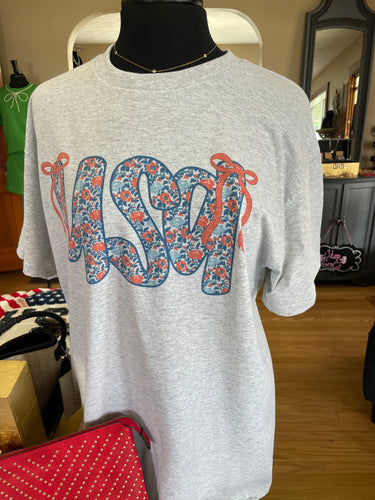 Tops - Heather Gray USA Floral W/Ribbons Tee