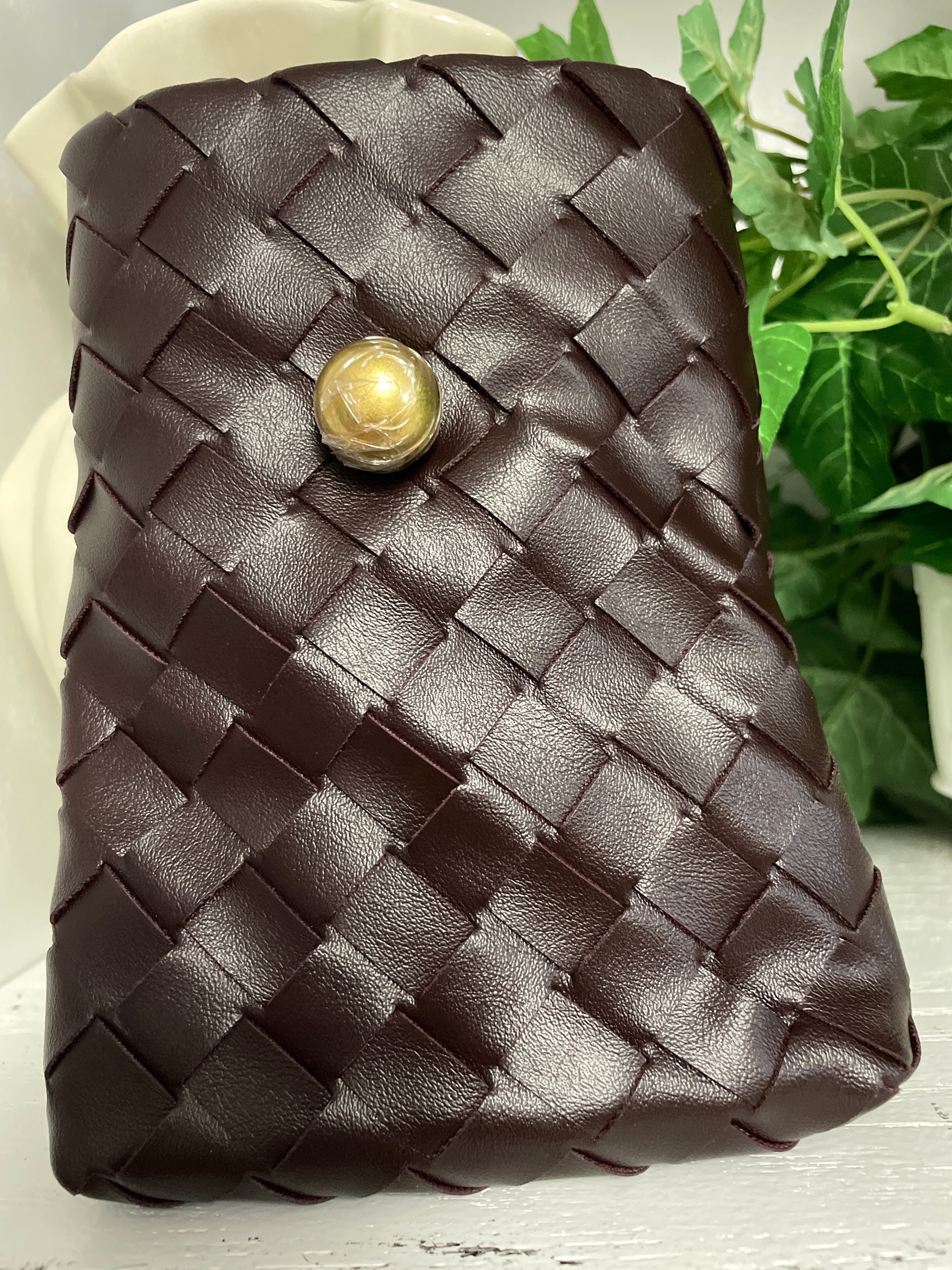 Accessories - Brown Crossbody/Wristlet W/Geometric Decor