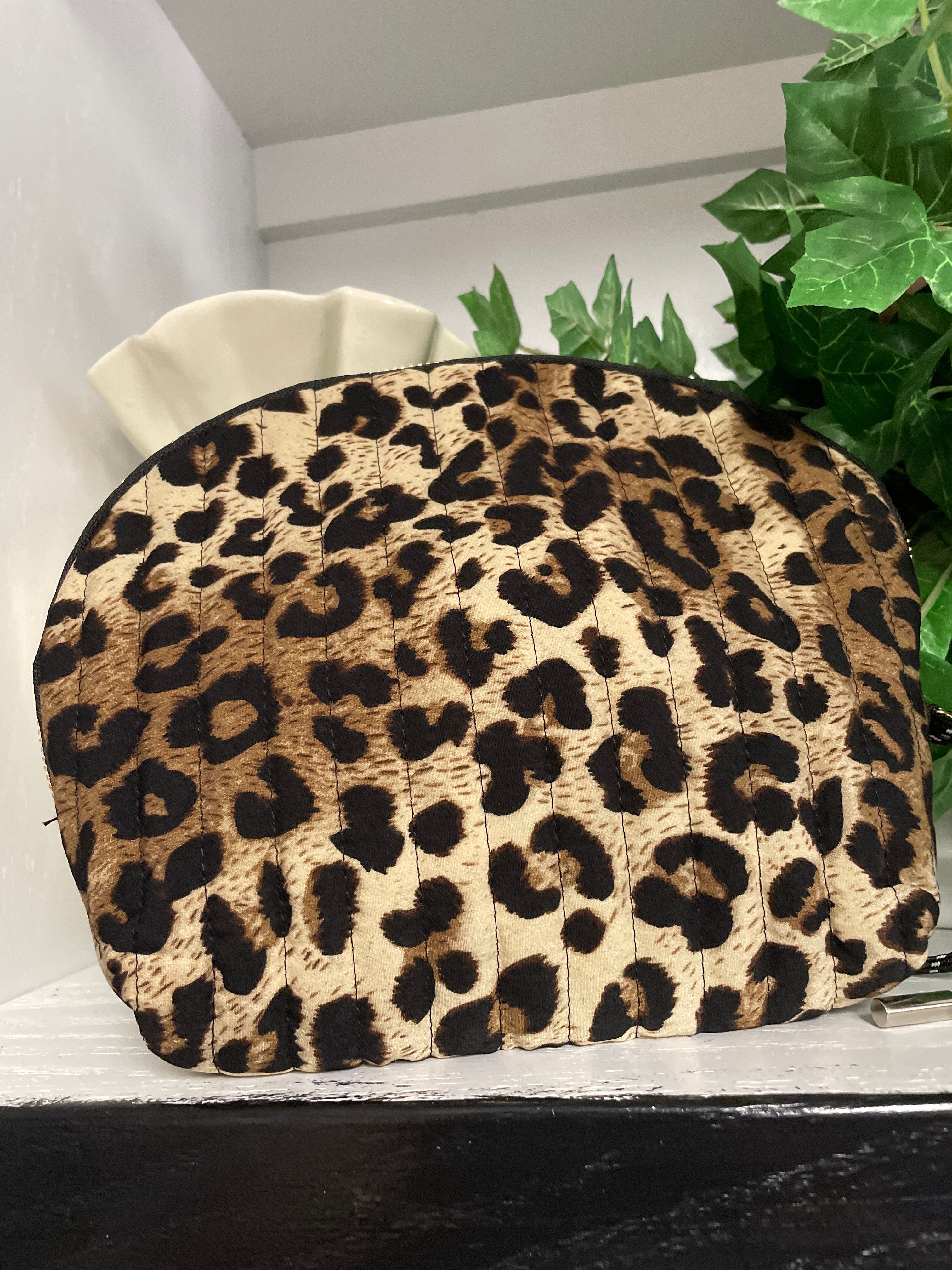 Accessories - Animal Print Makeup Bag