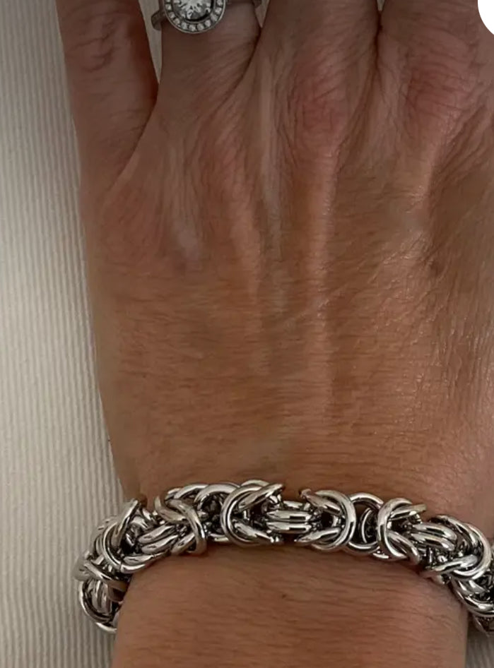 Accessories- Byzantine Chain Bracelet