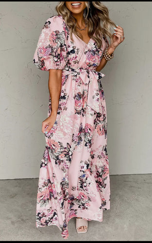 Dresses- Light Pink Floral Maxi Dress w/ Puff Sleeves