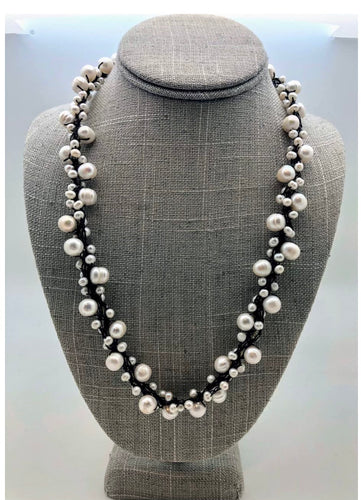 Accessories- Freshwater Pearl Cluster Necklace